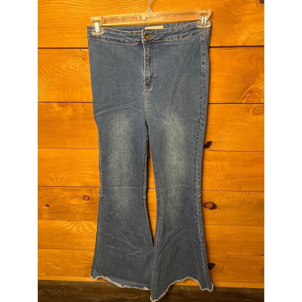 C&V Chelsea Violet High Waisted Flare Jeans Frayed Hem Blue Denim 31 Hippie Boho